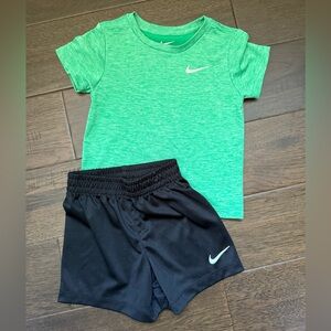 Nike dri-fit short set 2T EUC